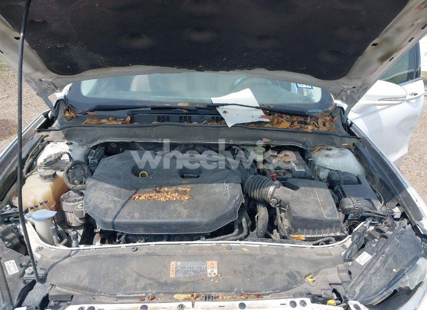 Photo 10 of 2016 Ford Fusion TITANIUM (VIN 3FA6P0K9XGR202832)