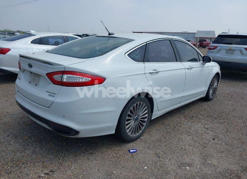 Photo 4 of 2016 Ford Fusion TITANIUM (VIN 3FA6P0K9XGR202832)