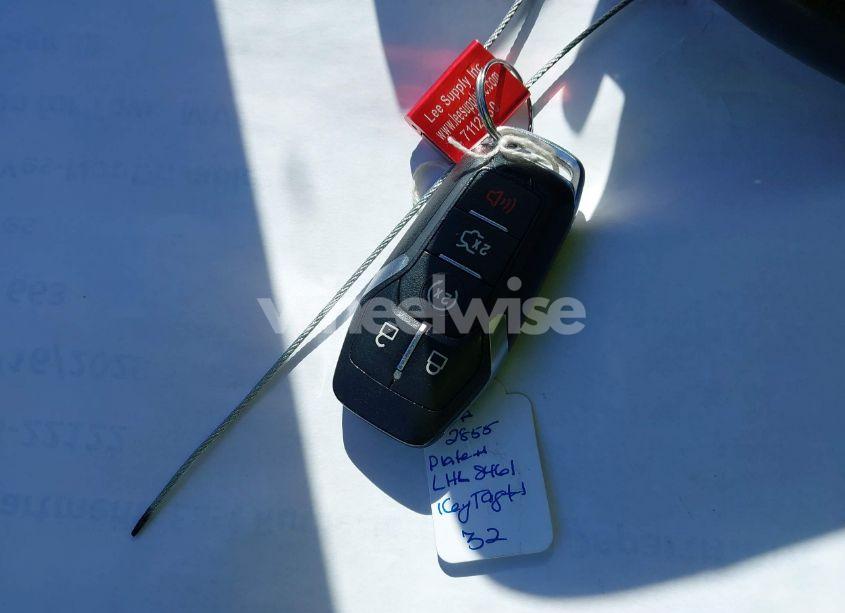 Photo 11 of 2016 Ford Fusion TITANIUM (VIN 3FA6P0K9XGR292855)