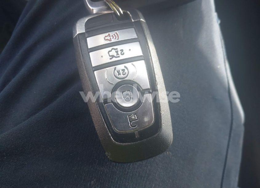 Photo 11 of 2017 Ford Fusion TITANIUM (VIN 3FA6P0K9XHR107379)