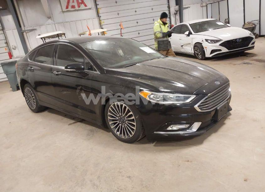 2017 Ford Fusion TITANIUM (VIN 3FA6P0K9XHR130564) main photo