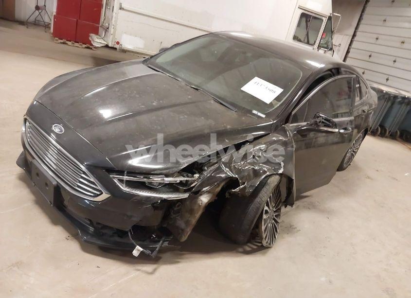 Photo 2 of 2017 Ford Fusion TITANIUM (VIN 3FA6P0K9XHR130564)