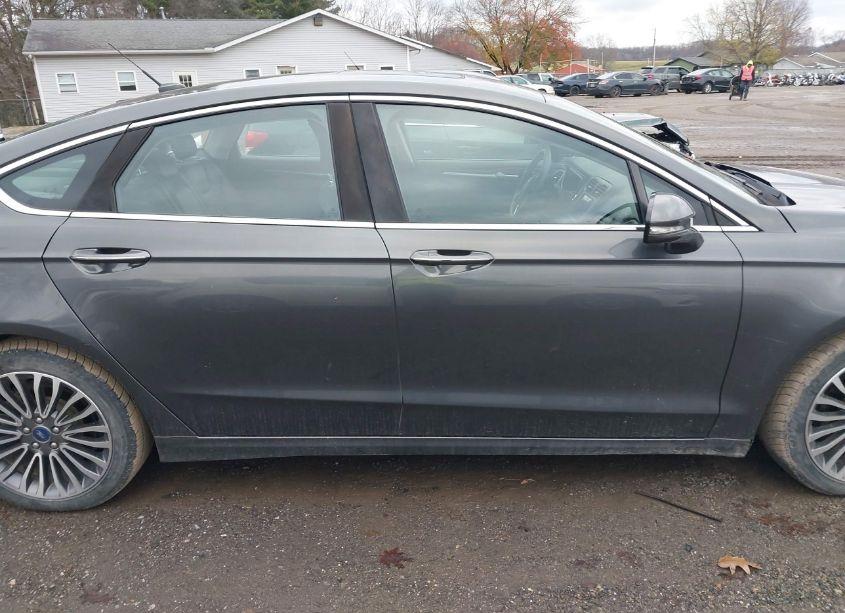 Photo 13 of 2017 Ford Fusion TITANIUM (VIN 3FA6P0K9XHR194023)