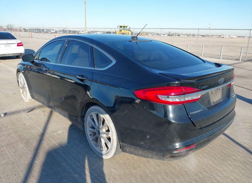 Photo 3 of 2017 Ford Fusion PLATINUM (VIN 3FA6P0K9XHR335026)