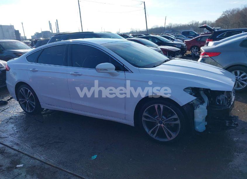 Photo 14 of 2020 Ford Fusion TITANIUM (VIN 3FA6P0K9XLR118214)