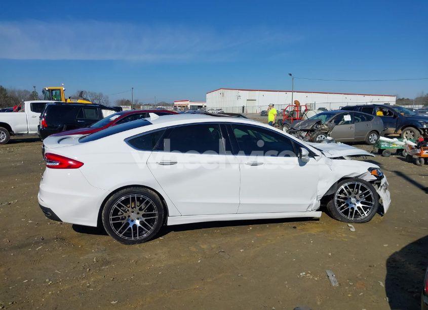 Photo 13 of 2020 Ford Fusion TITANIUM (VIN 3FA6P0K9XLR131657)