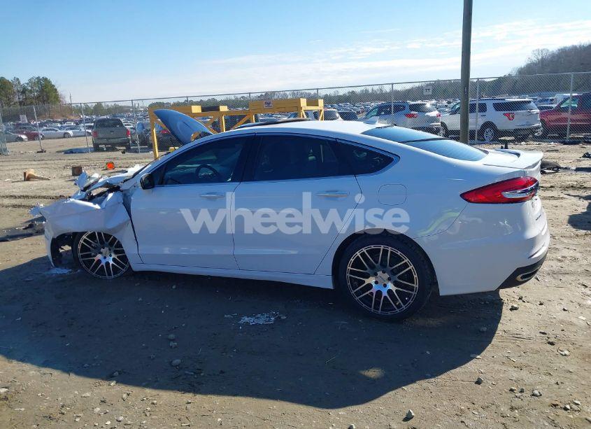 Photo 14 of 2020 Ford Fusion TITANIUM (VIN 3FA6P0K9XLR131657)