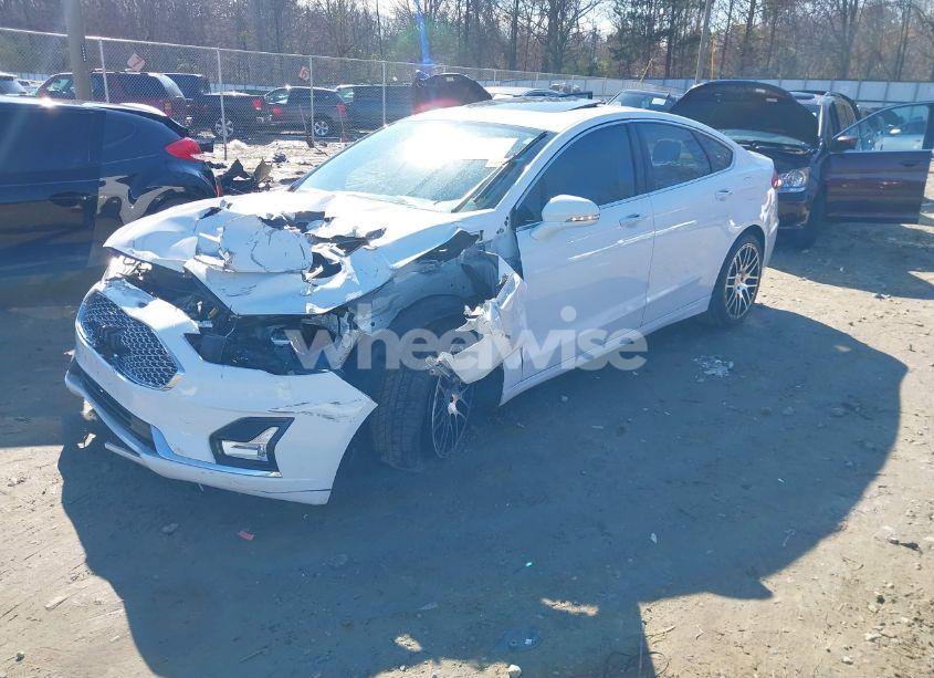 Photo 2 of 2020 Ford Fusion TITANIUM (VIN 3FA6P0K9XLR131657)