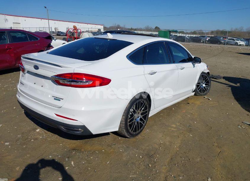 Photo 4 of 2020 Ford Fusion TITANIUM (VIN 3FA6P0K9XLR131657)