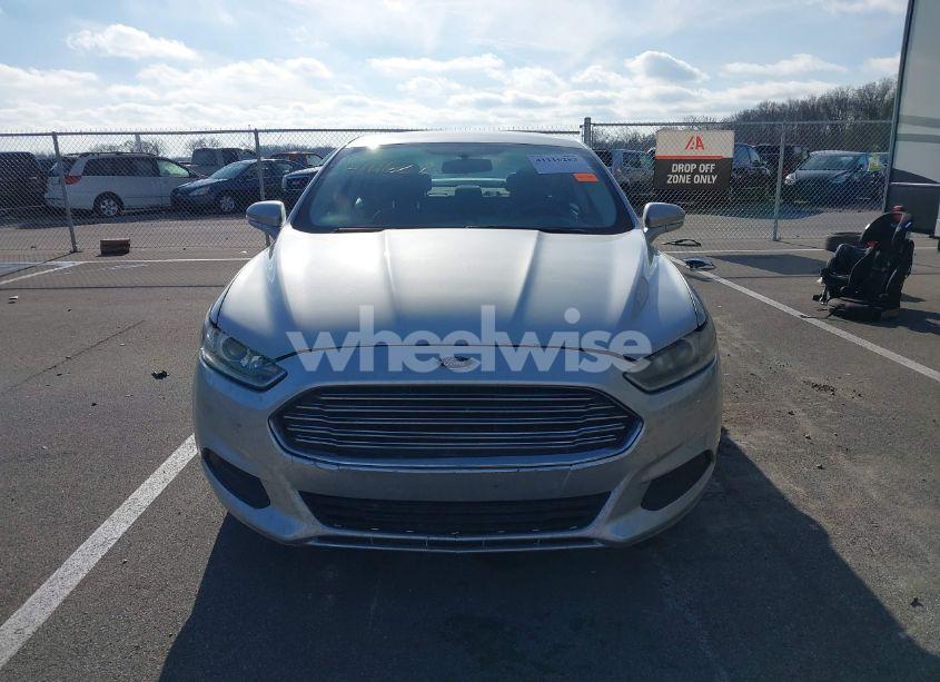 Photo 13 of 2013 Ford Fusion HYBRID SE (VIN 3FA6P0LU0DR104102)