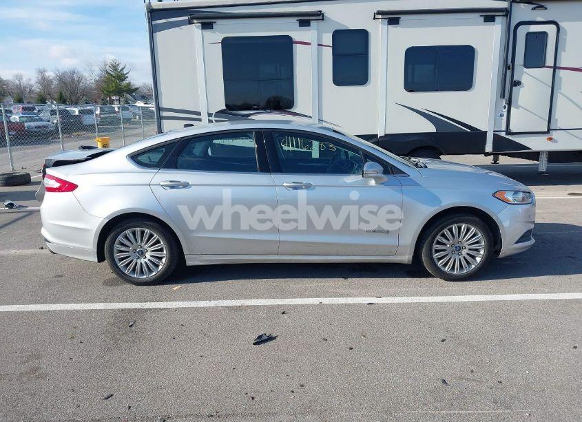 Photo 14 of 2013 Ford Fusion HYBRID SE (VIN 3FA6P0LU0DR104102)