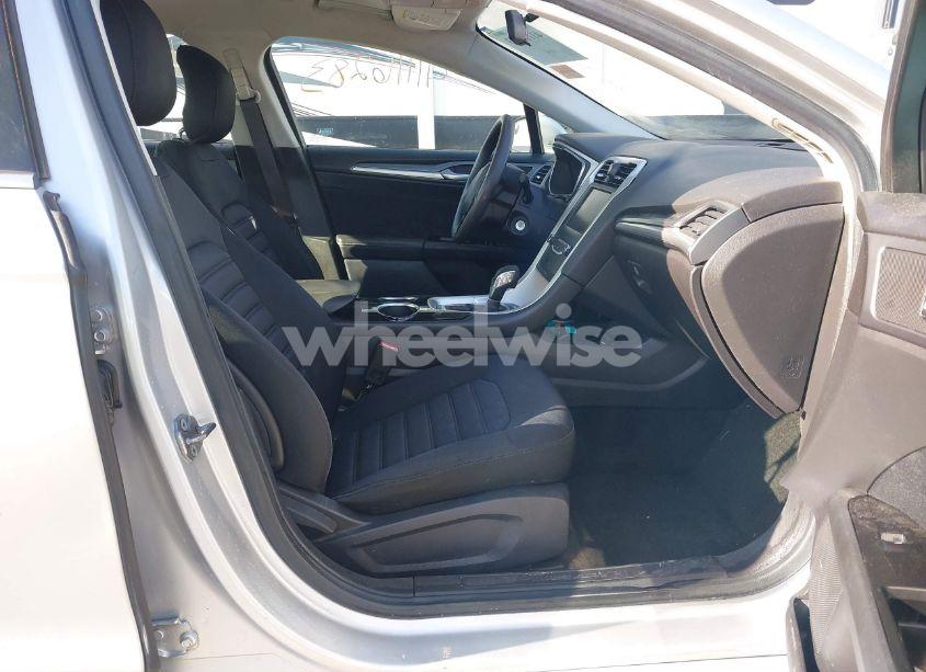 Photo 5 of 2013 Ford Fusion HYBRID SE (VIN 3FA6P0LU0DR104102)