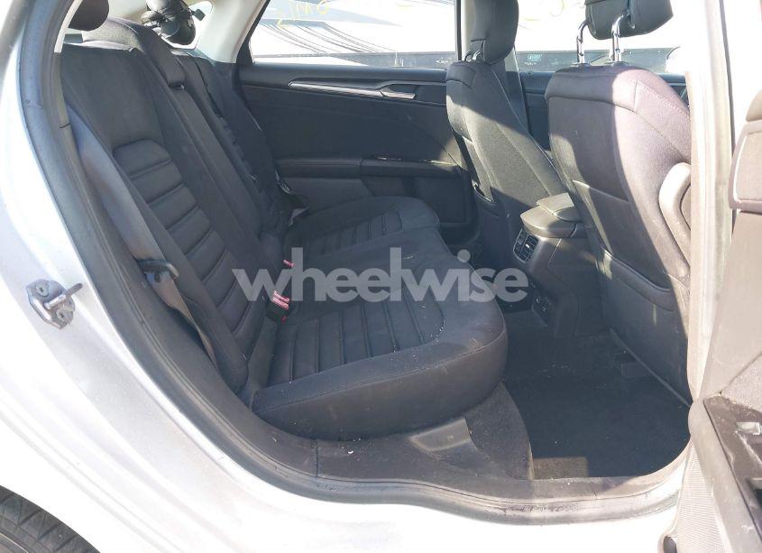 Photo 8 of 2013 Ford Fusion HYBRID SE (VIN 3FA6P0LU0DR104102)