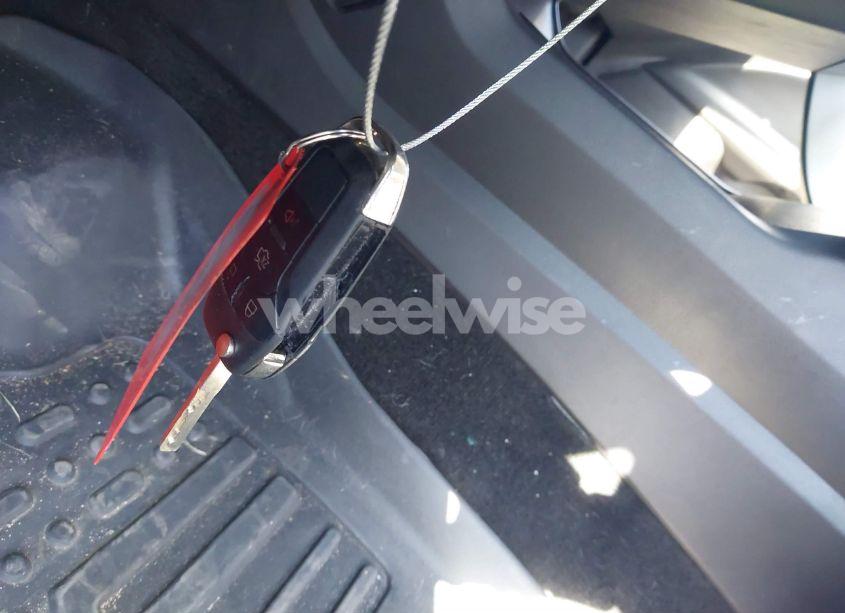 Photo 11 of 2013 Ford Fusion HYBRID SE (VIN 3FA6P0LU0DR144471)