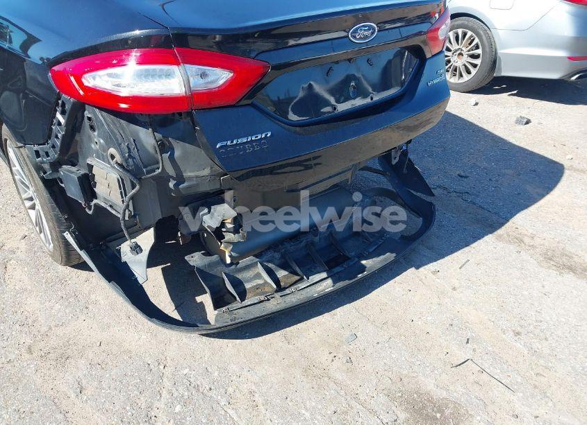 Photo 6 of 2013 Ford Fusion HYBRID SE (VIN 3FA6P0LU0DR144471)