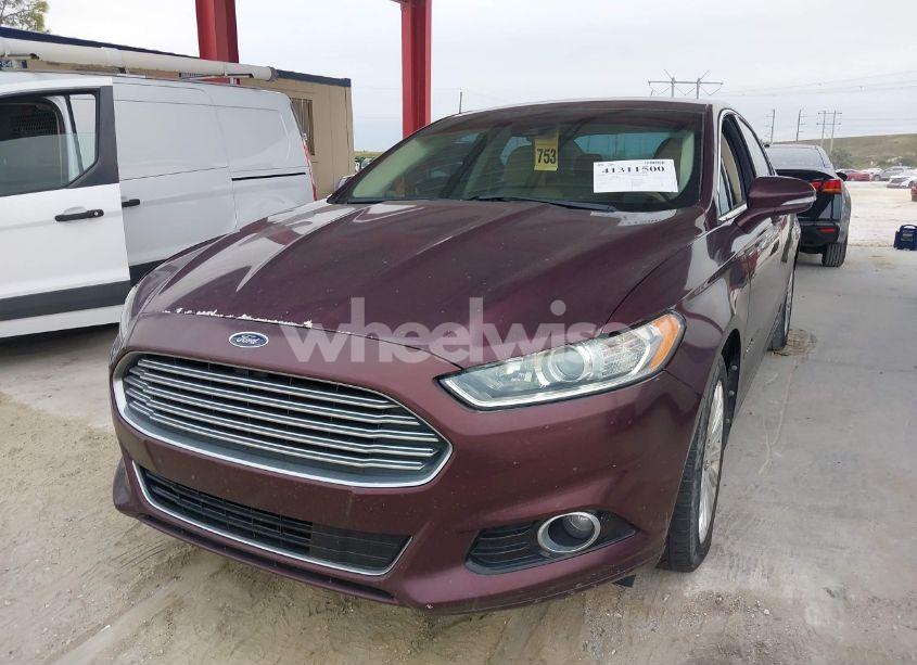 Photo 2 of 2013 Ford Fusion HYBRID SE (VIN 3FA6P0LU0DR174862)
