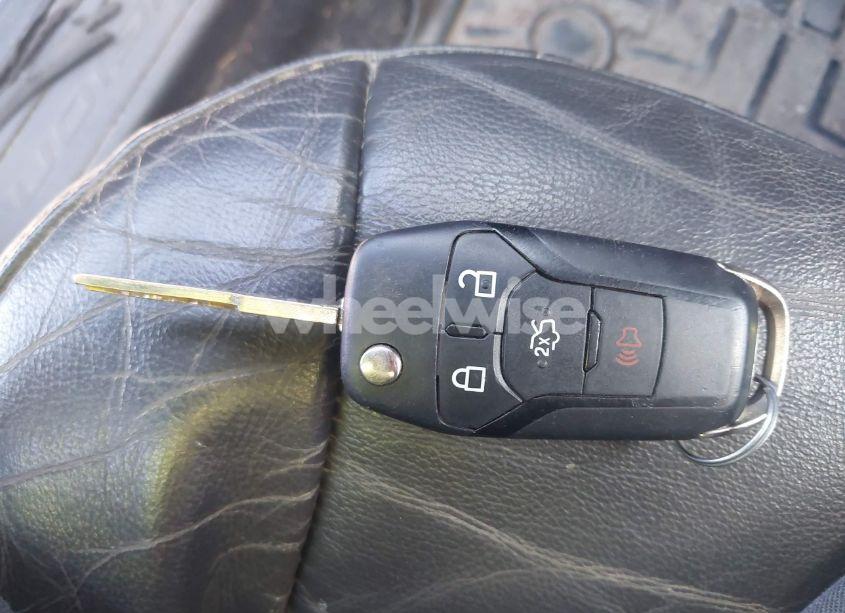 Photo 11 of 2013 Ford Fusion HYBRID SE (VIN 3FA6P0LU0DR254971)