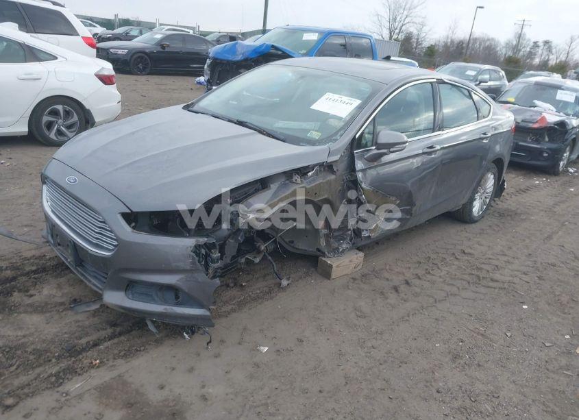 Photo 2 of 2014 Ford Fusion HYBRID SE (VIN 3FA6P0LU0ER197981)