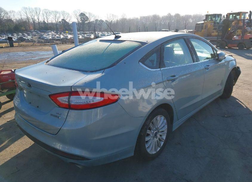 Photo 4 of 2014 Ford Fusion HYBRID SE (VIN 3FA6P0LU0ER260402)