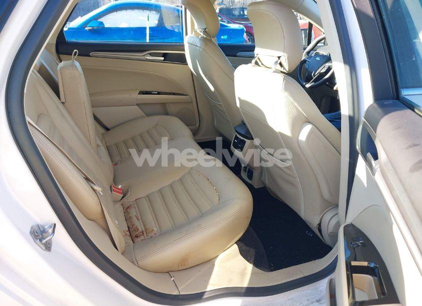 Photo 8 of 2014 Ford Fusion HYBRID SE (VIN 3FA6P0LU0ER343652)