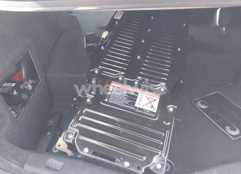 Photo 12 of 2015 Ford Fusion HYBRID SE (VIN 3FA6P0LU0FR157739)