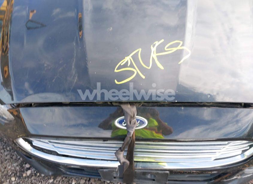 Photo 10 of 2015 Ford Fusion HYBRID SE (VIN 3FA6P0LU0FR229409)