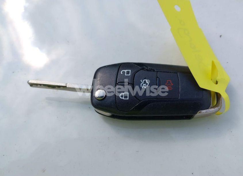 Photo 11 of 2015 Ford Fusion HYBRID SE (VIN 3FA6P0LU0FR236411)