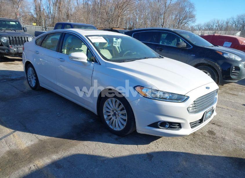 2016 Ford Fusion HYBRID SE (VIN 3FA6P0LU0GR133474) main photo