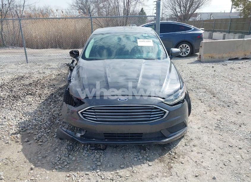 Photo 12 of 2017 Ford Fusion HYBRID SE (VIN 3FA6P0LU0HR164130)
