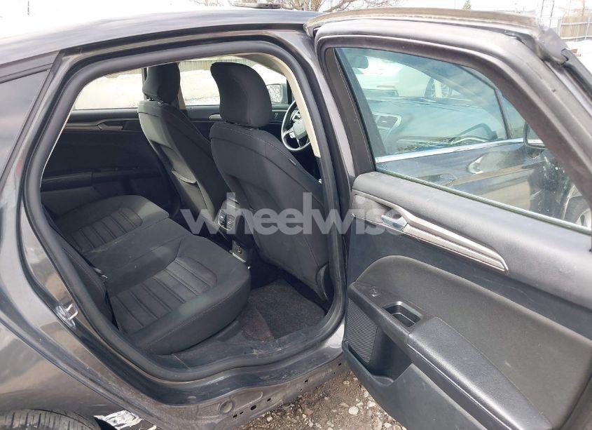 Photo 8 of 2017 Ford Fusion HYBRID SE (VIN 3FA6P0LU0HR164130)