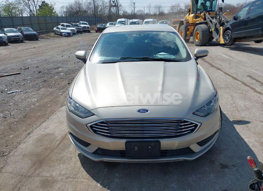 Photo 12 of 2017 Ford Fusion HYBRID SE (VIN 3FA6P0LU0HR166590)