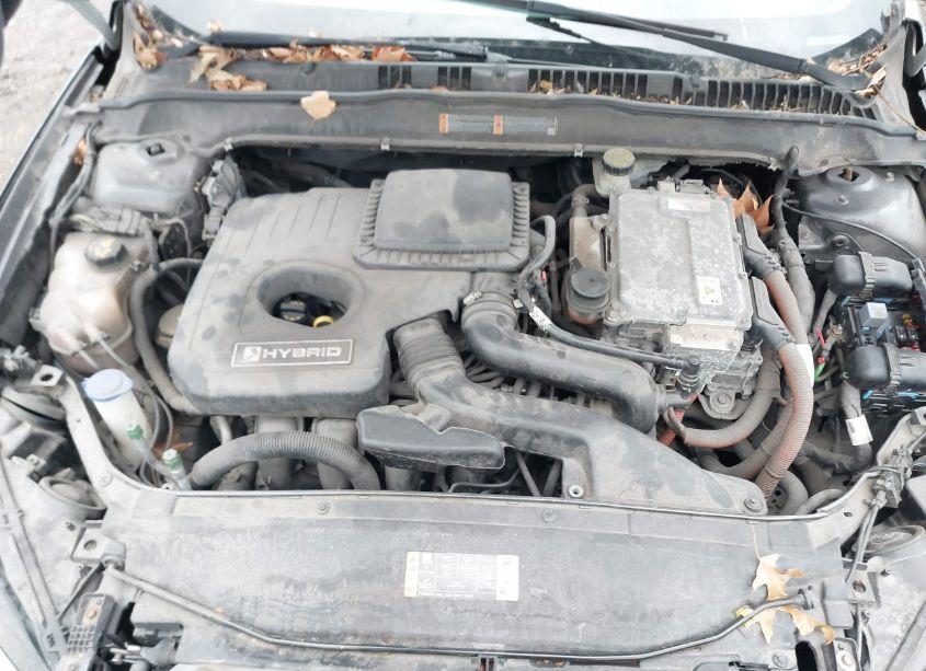 Photo 10 of 2017 Ford Fusion HYBRID SE (VIN 3FA6P0LU0HR233348)