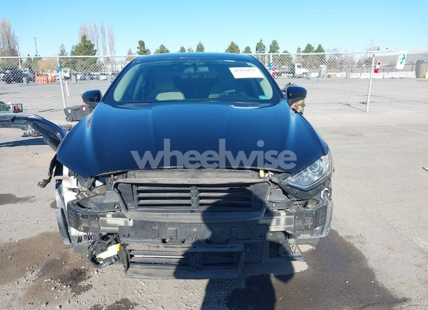 Photo 13 of 2017 Ford Fusion HYBRID SE (VIN 3FA6P0LU0HR258217)