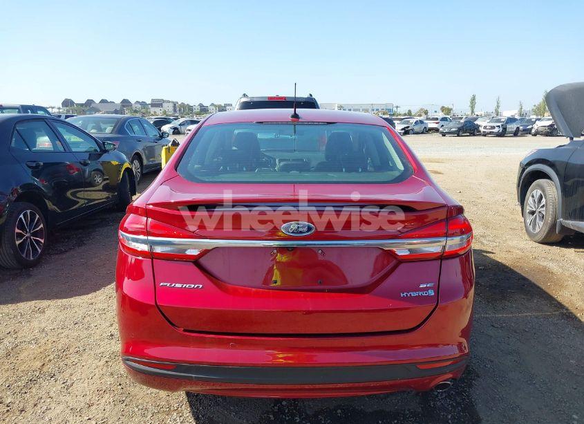 Photo 16 of 2017 Ford Fusion HYBRID SE (VIN 3FA6P0LU0HR313233)