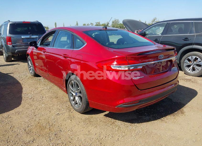 Photo 3 of 2017 Ford Fusion HYBRID SE (VIN 3FA6P0LU0HR313233)