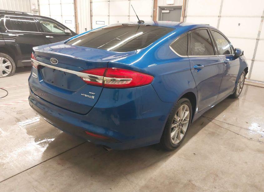 Photo 4 of 2017 Ford Fusion HYBRID SE (VIN 3FA6P0LU0HR323454)