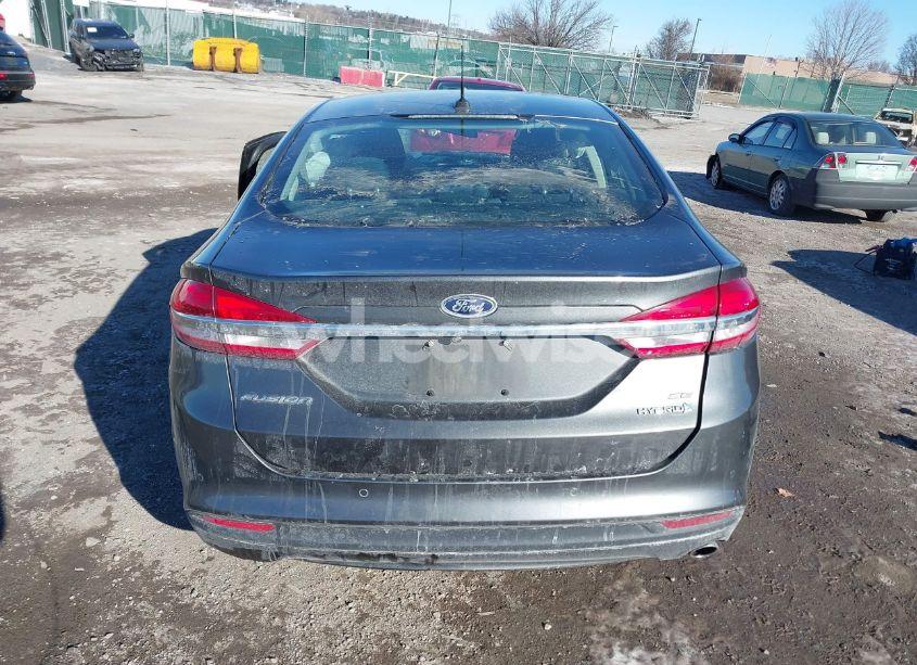 Photo 16 of 2017 Ford Fusion HYBRID SE (VIN 3FA6P0LU0HR325558)