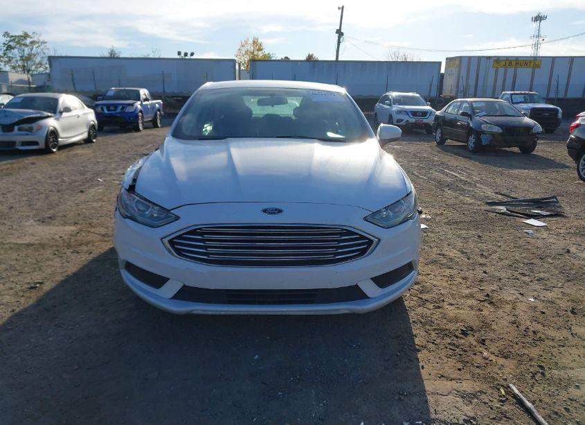 Photo 12 of 2017 Ford Fusion HYBRID SE (VIN 3FA6P0LU0HR384917)