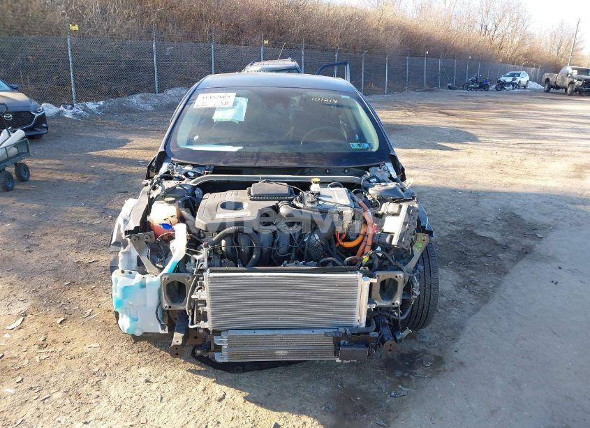 Photo 12 of 2019 Ford Fusion HYBRID SE (VIN 3FA6P0LU0KR101214)