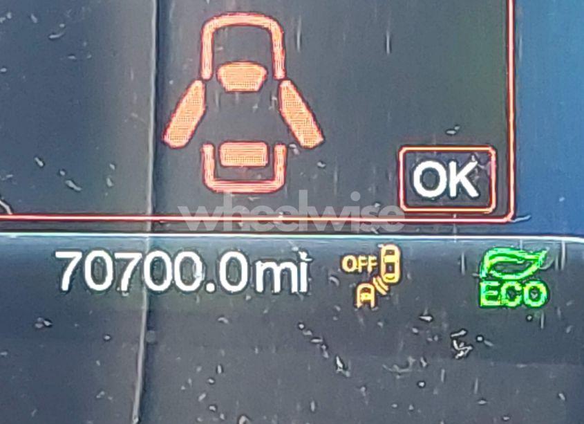 Photo 15 of 2019 Ford Fusion HYBRID SE (VIN 3FA6P0LU0KR101214)