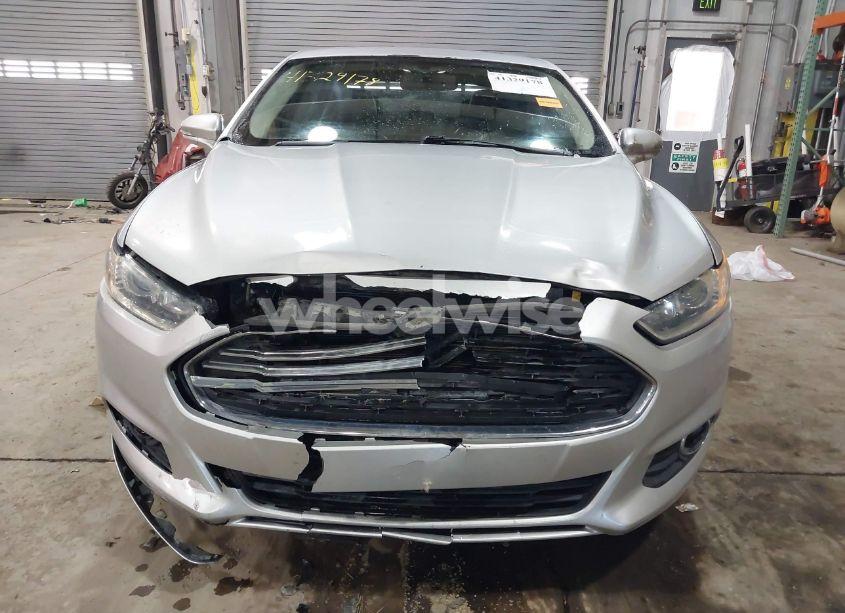 Photo 6 of 2013 Ford Fusion HYBRID SE (VIN 3FA6P0LU1DR144737)