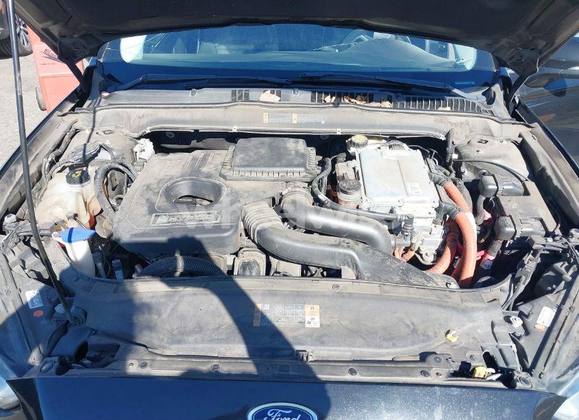 Photo 10 of 2013 Ford Fusion HYBRID SE (VIN 3FA6P0LU1DR227777)