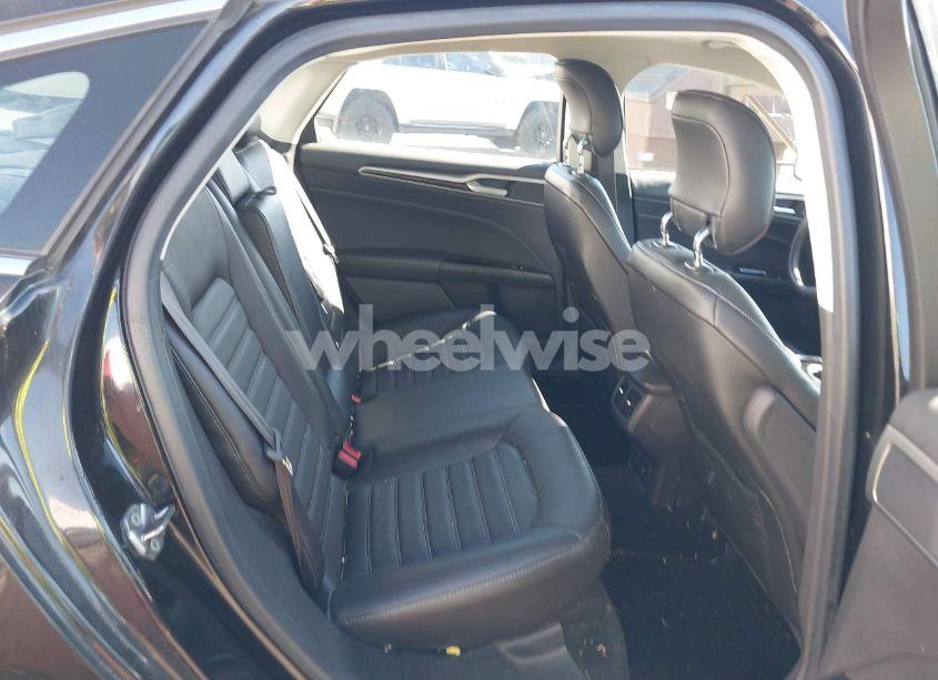 Photo 8 of 2013 Ford Fusion HYBRID SE (VIN 3FA6P0LU1DR227777)