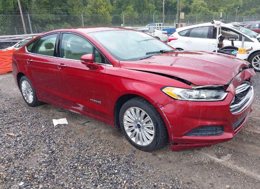 2013 Ford Fusion HYBRID SE (VIN 3FA6P0LU1DR271648) main photo