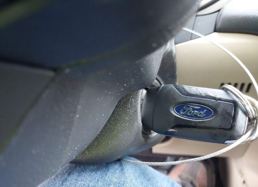 Photo 11 of 2013 Ford Fusion HYBRID SE (VIN 3FA6P0LU1DR271648)