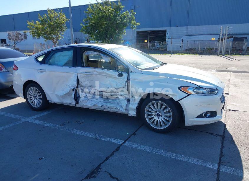 2013 Ford Fusion HYBRID SE (VIN 3FA6P0LU1DR310318) main photo