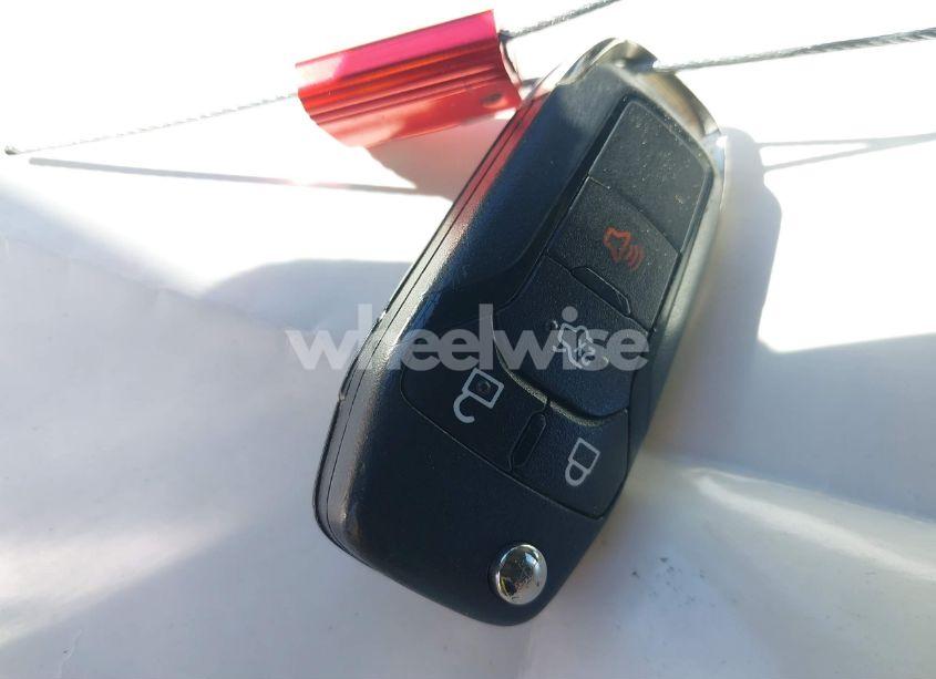 Photo 11 of 2013 Ford Fusion HYBRID SE (VIN 3FA6P0LU1DR310318)