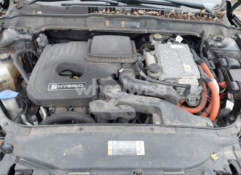 Photo 10 of 2013 Ford Fusion HYBRID SE (VIN 3FA6P0LU1DR349801)