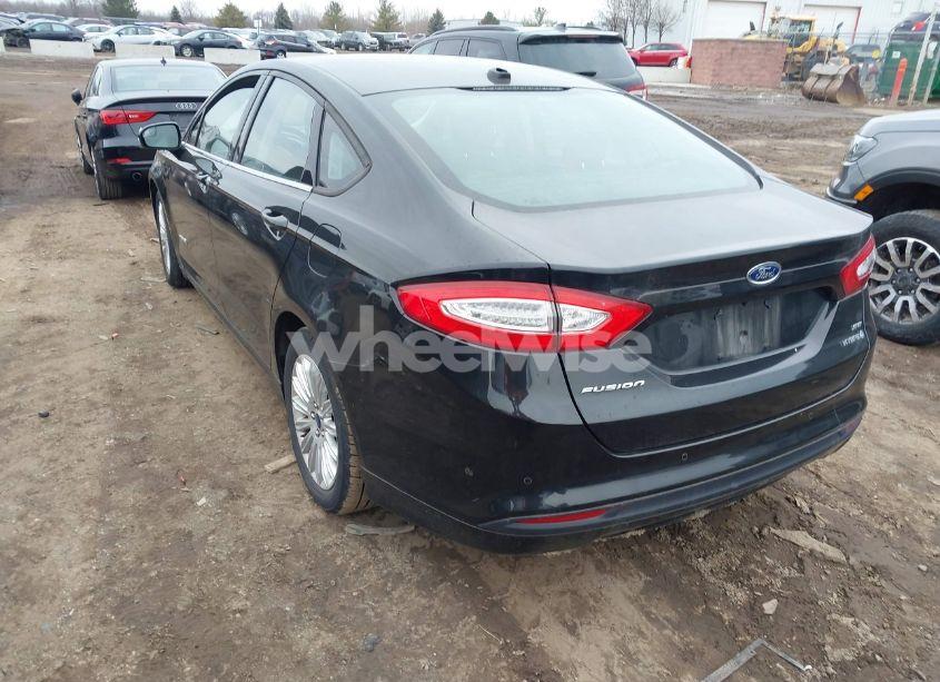 Photo 3 of 2013 Ford Fusion HYBRID SE (VIN 3FA6P0LU1DR349801)