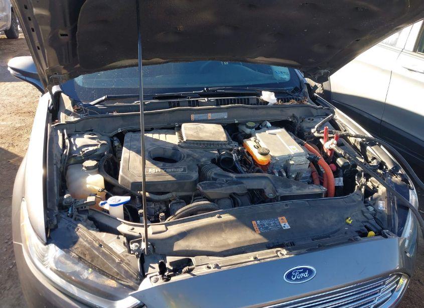 Photo 10 of 2014 Ford Fusion HYBRID SE (VIN 3FA6P0LU1ER122092)